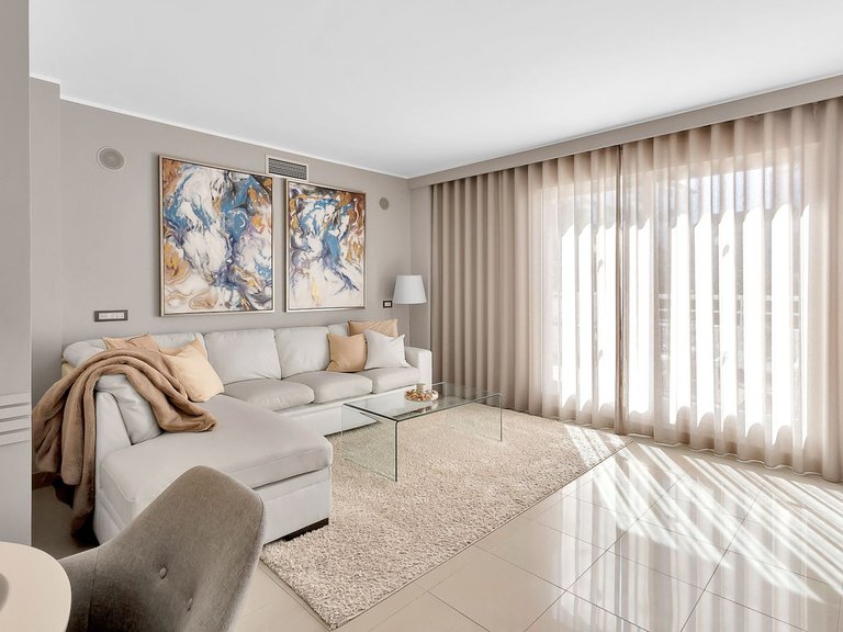Apartment for Sale in New Golden Mile, Malaga 7