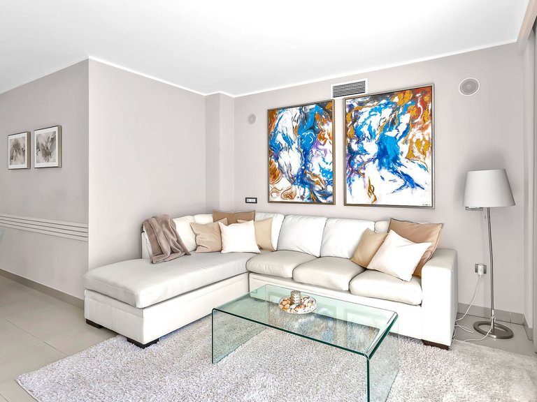Apartment for Sale in New Golden Mile, Malaga 8