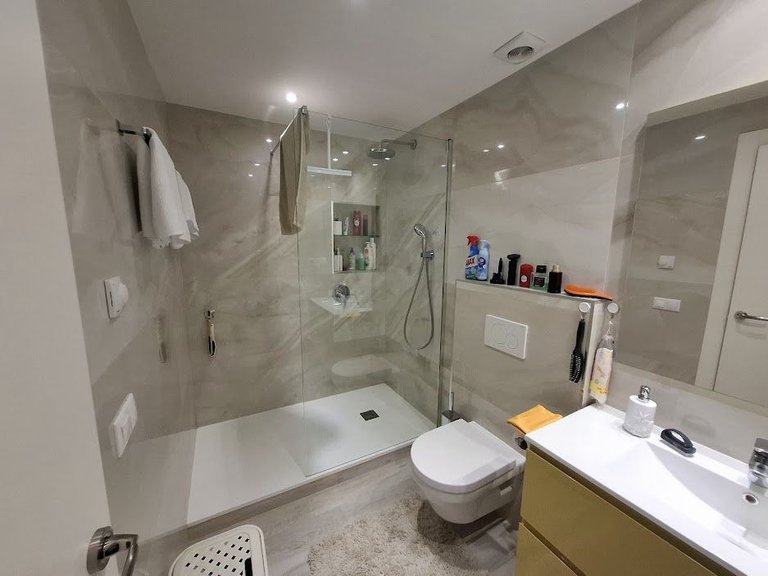 Apartment for Sale in Marbella, Malaga 11