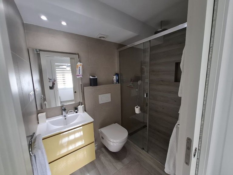 Apartment for Sale in Marbella, Malaga 17