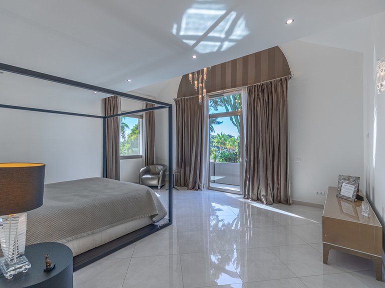 Villa for Sale in San Roque Club, Cadiz 48