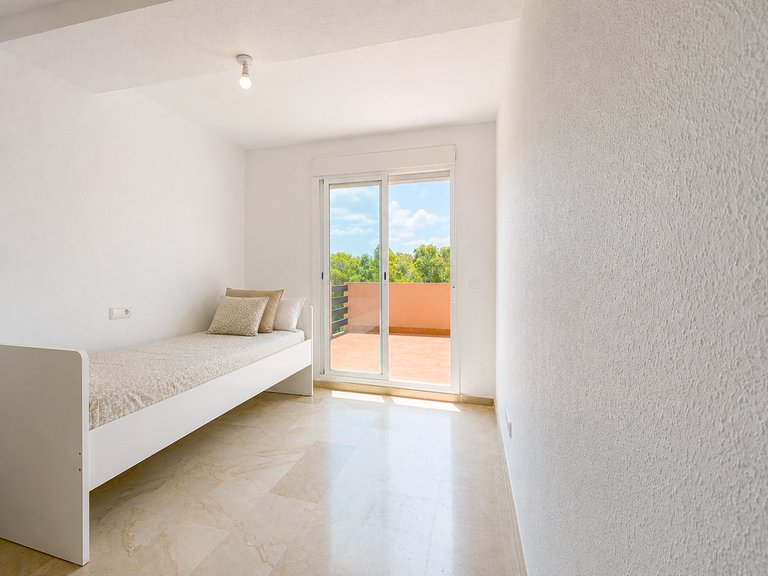 Apartment for Sale in Casares, Malaga 11