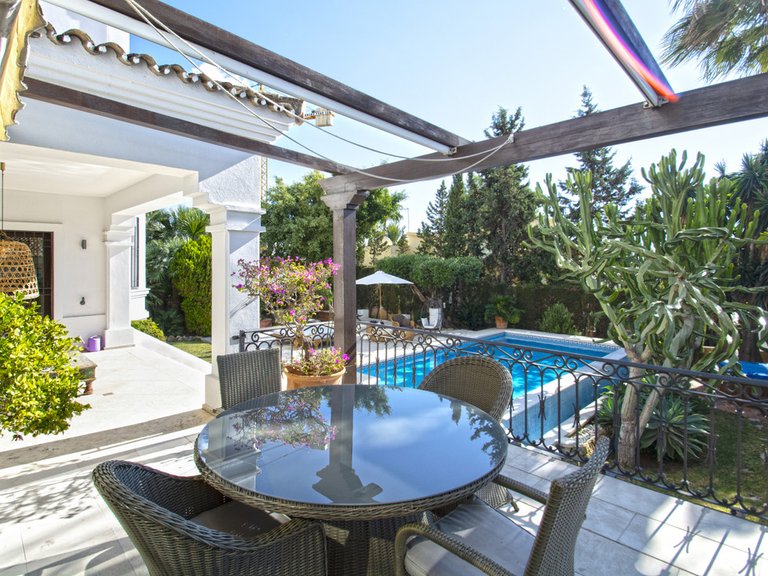Villa for Sale in Nueva Andalucía, Malaga 26