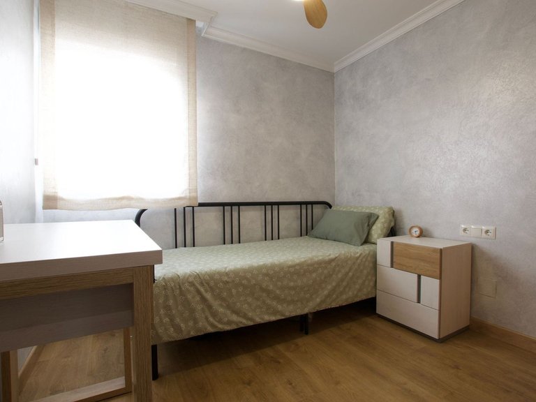 Apartment for Sale in Nueva Andalucía, Malaga 11