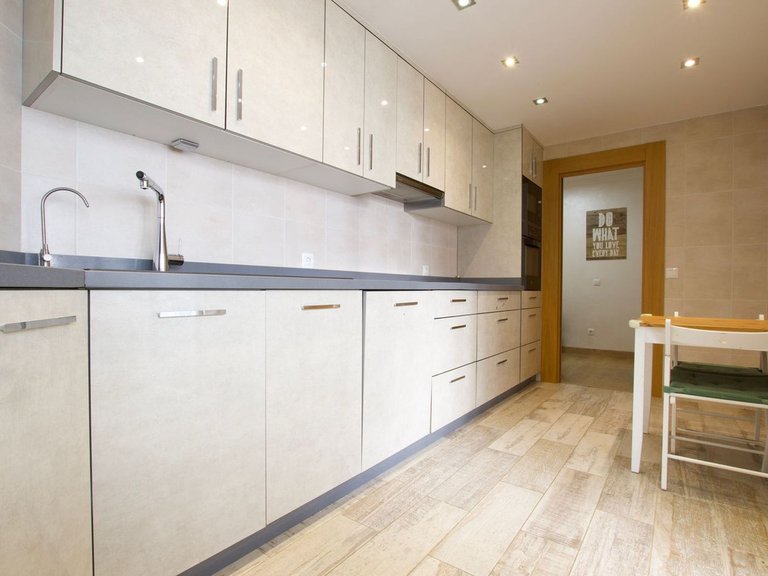 Apartment for Sale in Nueva Andalucía, Malaga 14