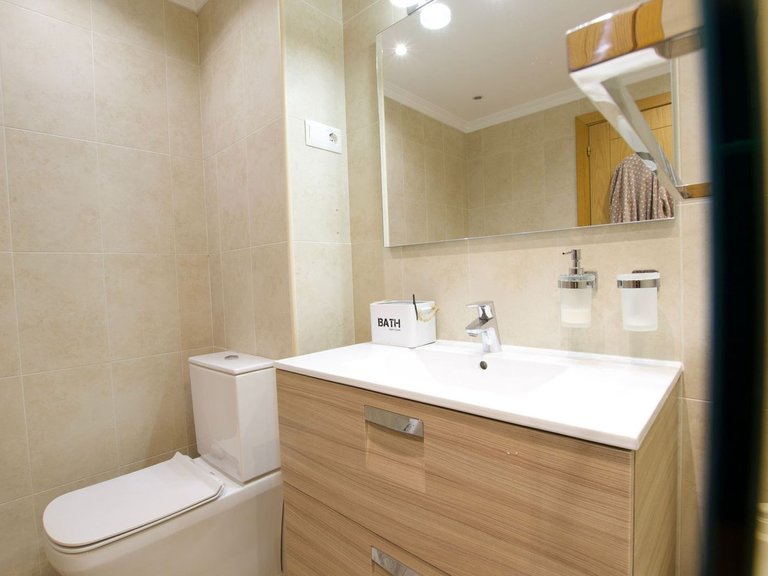 Apartment for Sale in Nueva Andalucía, Malaga 19
