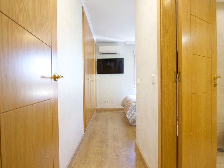 Apartment for Sale in Nueva Andalucía, Malaga 25
