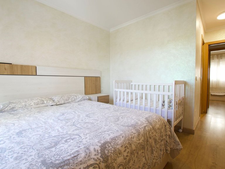 Apartment for Sale in Nueva Andalucía, Malaga 43
