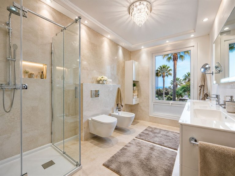Villa for Sale in Costa del Sol Hacienda Las Chapas, Malaga 21