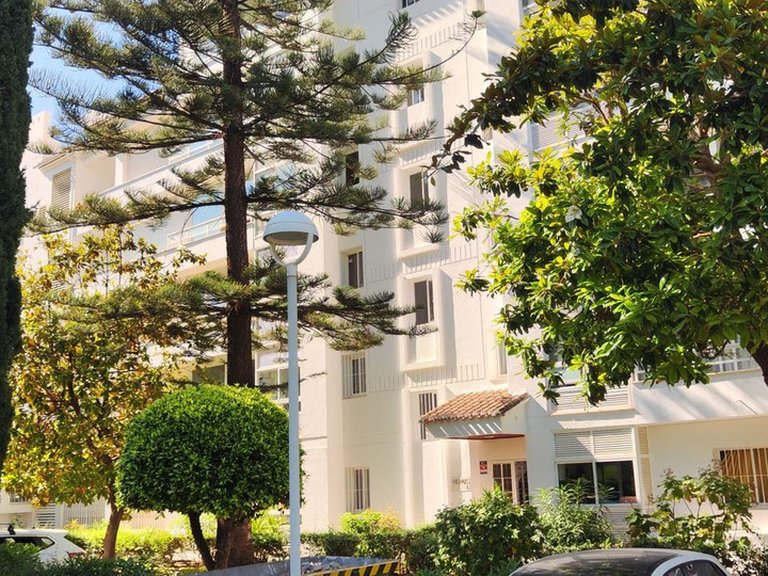 Apartment for Sale in Marbella, Malaga 29