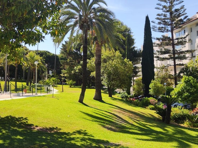 Apartment for Sale in Marbella, Malaga 34