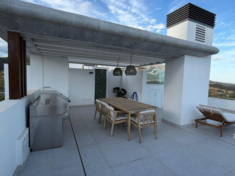 Apartment for Sale in Benahavís, Malaga 10