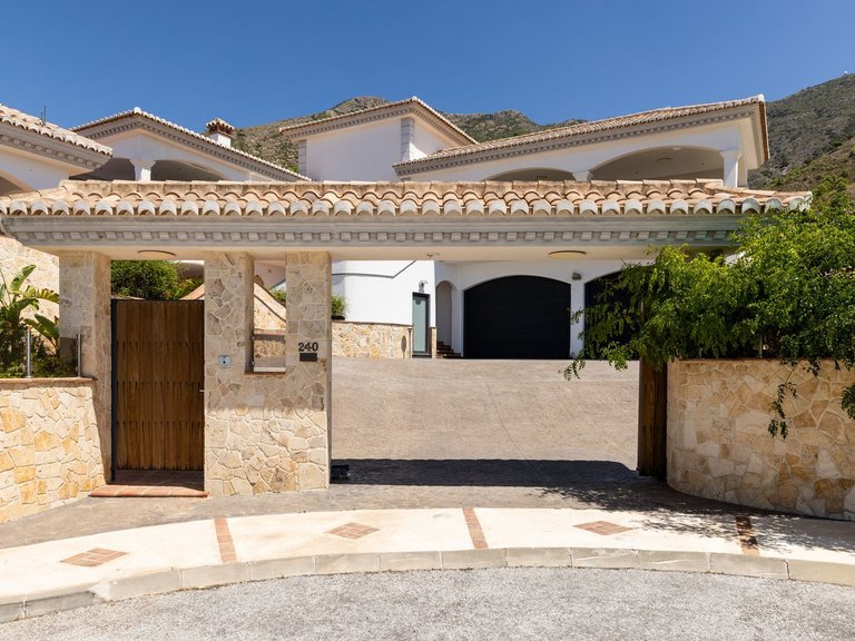 Villa for Sale in Mijas, Malaga 43