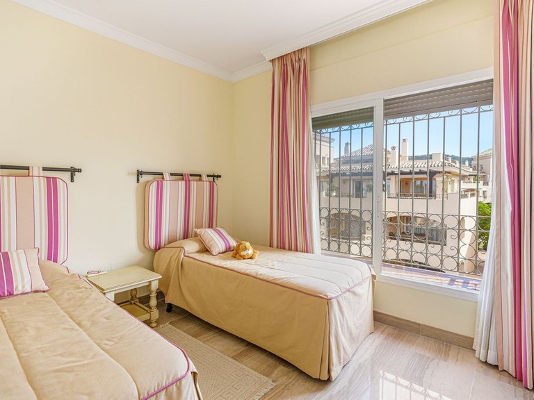 Apartment for Sale in Elviria, Malaga 32