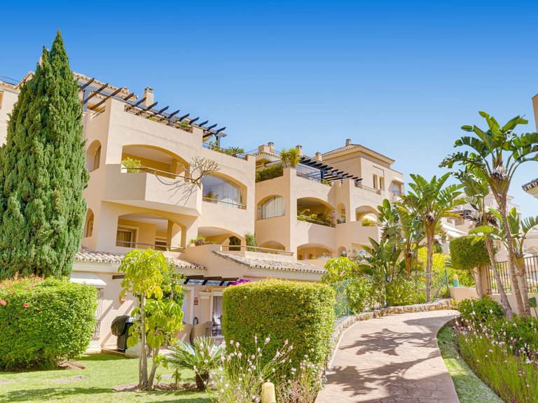 Apartment for Sale in Elviria, Malaga 41
