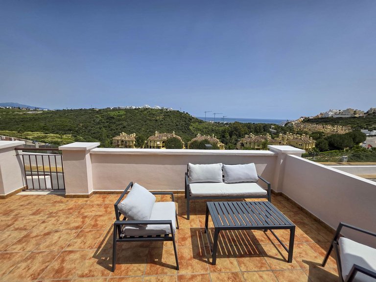 Villa for Sale in Casares Playa, Malaga 7