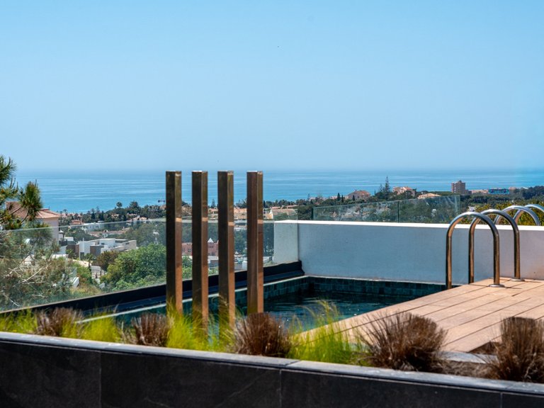 Apartment for Sale in Marbella, Malaga 37