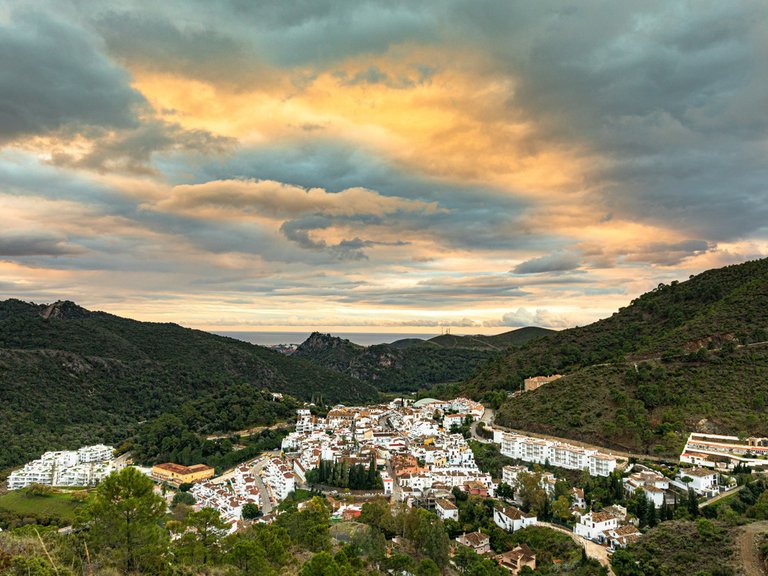 Apartment for Sale in Benahavís, Malaga 13