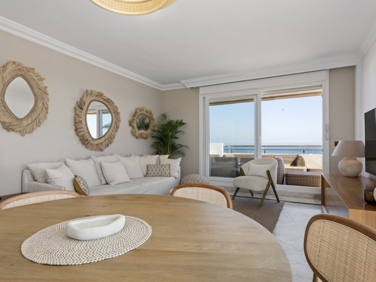 Apartment for Sale in Puerto Banús, Malaga 6