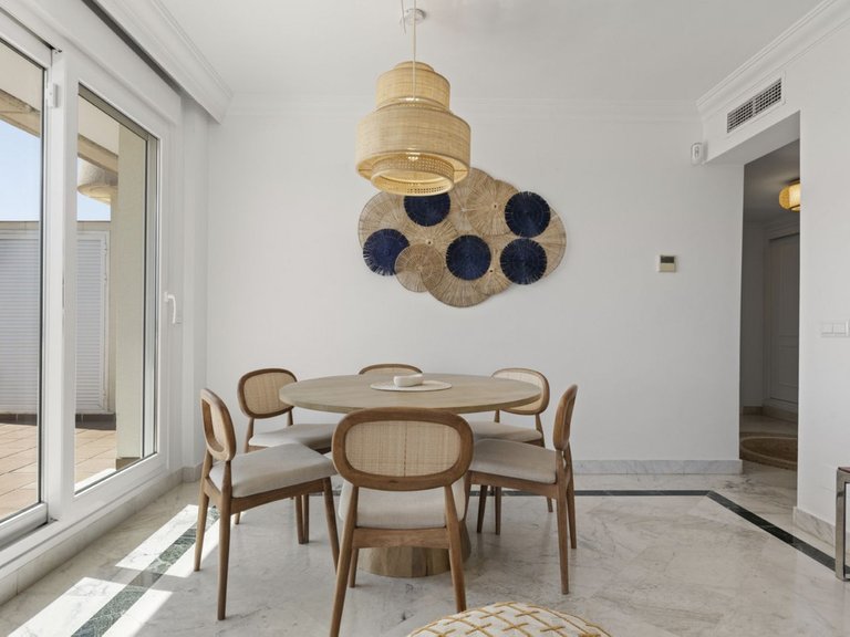 Apartment for Sale in Puerto Banús, Malaga 9