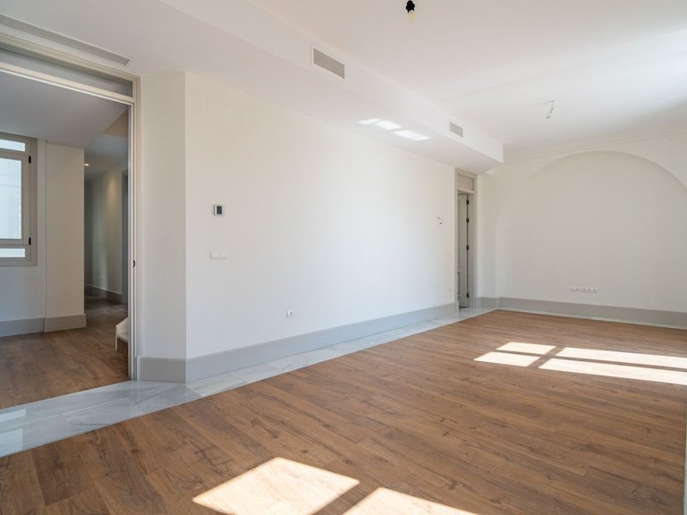 Apartment for Sale in Monte Sancha, Malaga 4