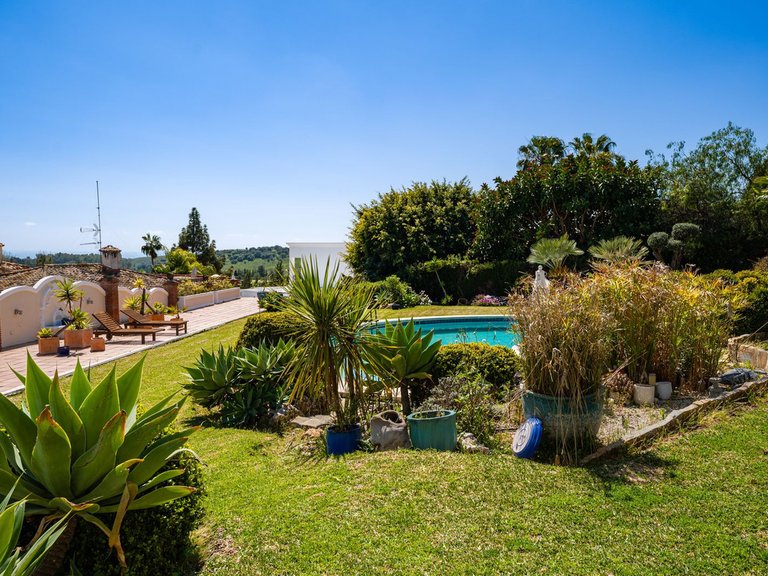 Villa for Sale in Benahavís, Malaga 19
