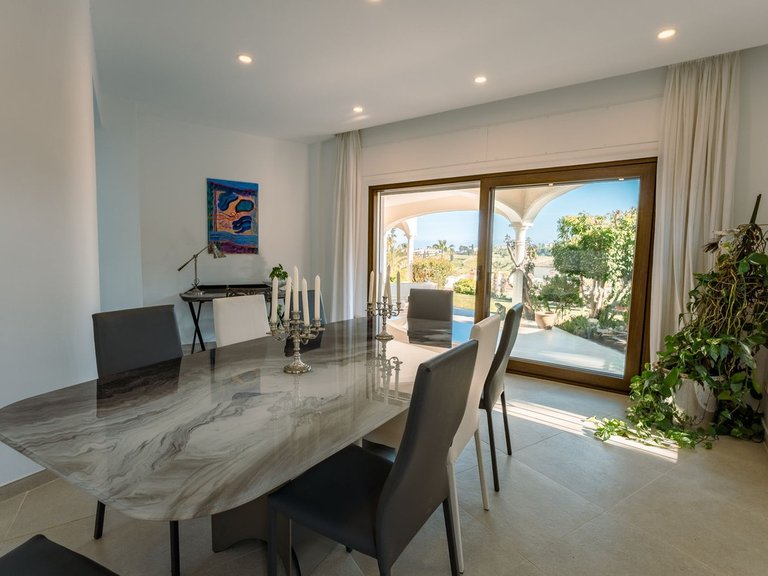 Villa for Sale in Benahavís, Malaga 27