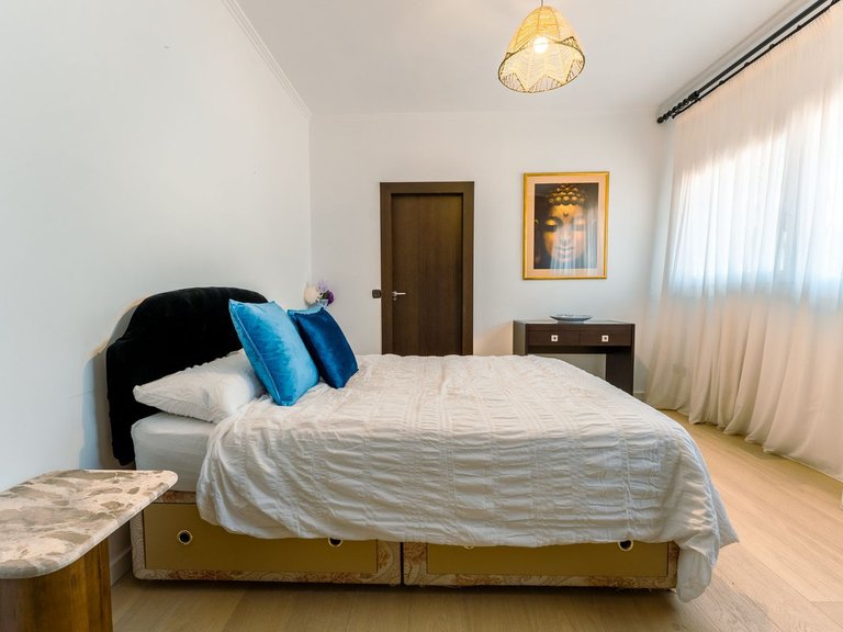 Villa for Sale in Benahavís, Malaga 35