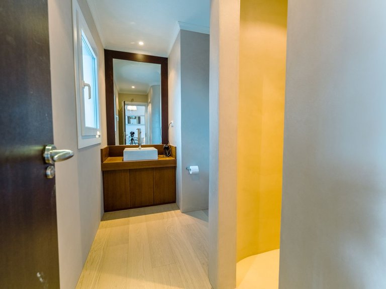Villa for Sale in Benahavís, Malaga 42