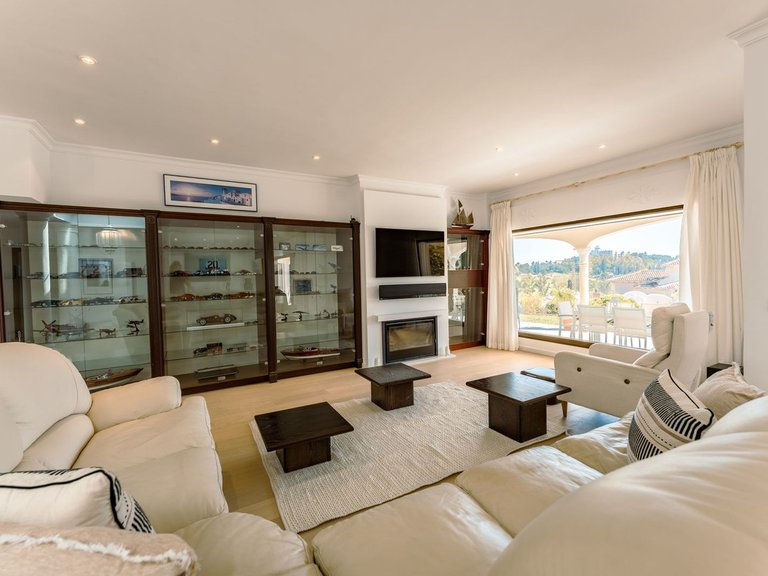 Villa for Sale in Benahavís, Malaga 7