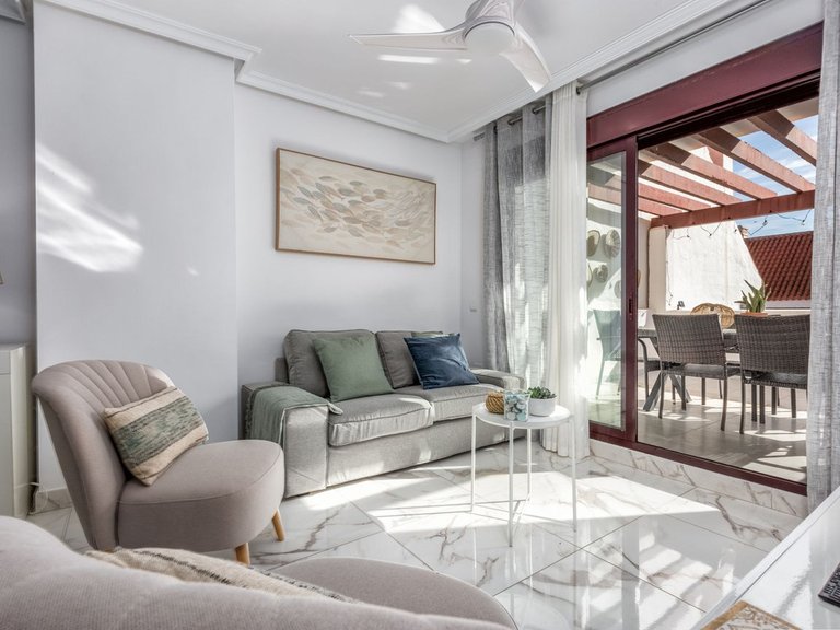 Apartment for Sale in Nueva Andalucía, Malaga 2