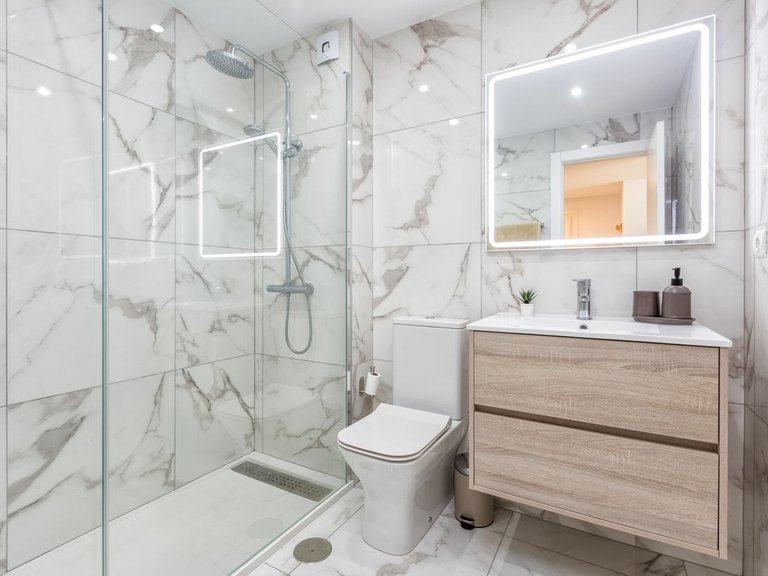 Apartment for Sale in Nueva Andalucía, Malaga 20