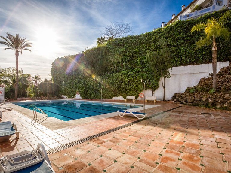 Apartment for Sale in Nueva Andalucía, Malaga 23