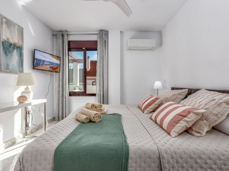 Apartment for Sale in Nueva Andalucía, Malaga 8