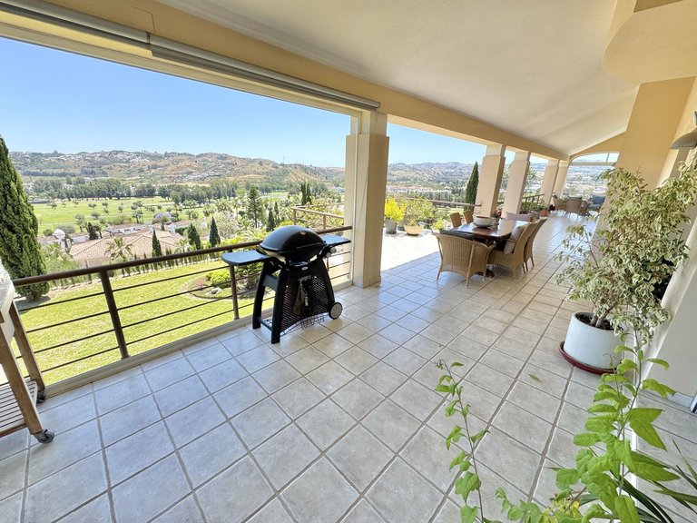 Villa for Sale in Mijas Golf, Malaga 15