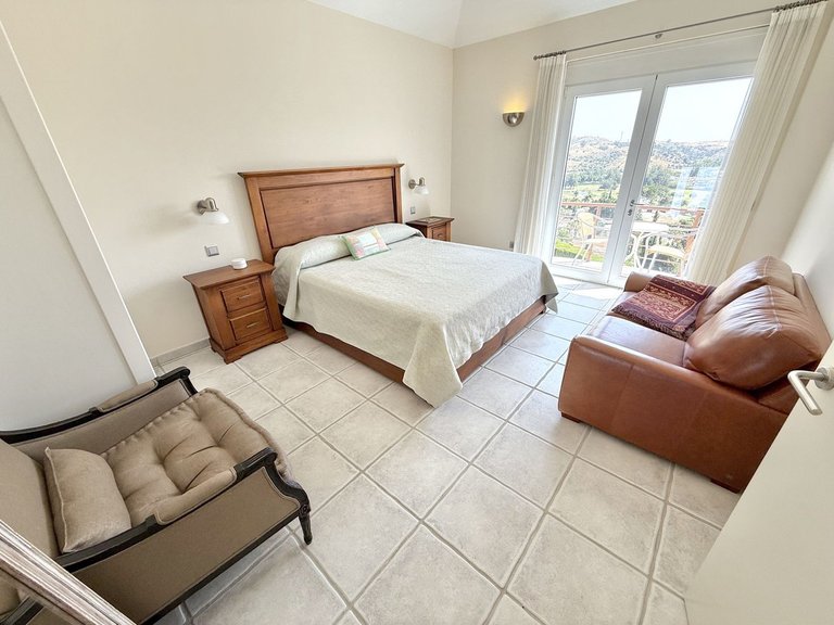 Villa for Sale in Mijas Golf, Malaga 30