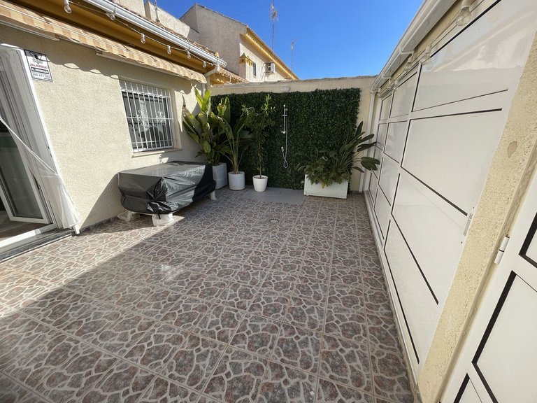 Villa for Sale in Torre De La Horadada, Alicante 39