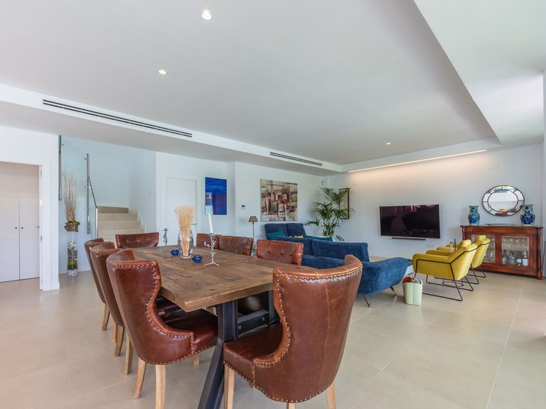 Villa for Sale in La Duquesa, Malaga 24