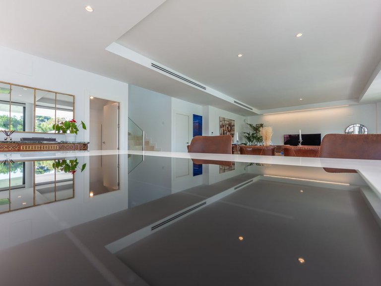 Villa for Sale in La Duquesa, Malaga 28