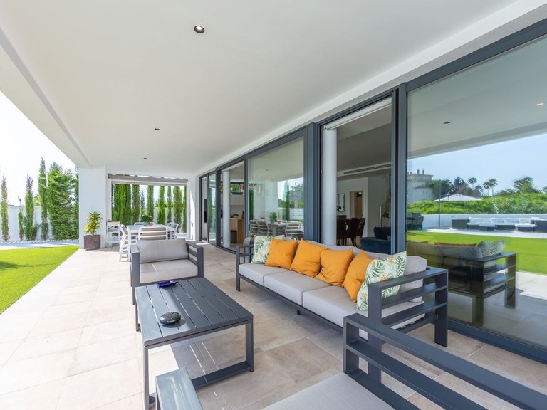 Villa for Sale in La Duquesa, Malaga 3