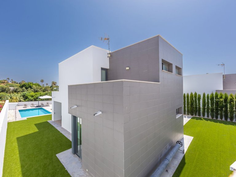Villa for Sale in La Duquesa, Malaga 30