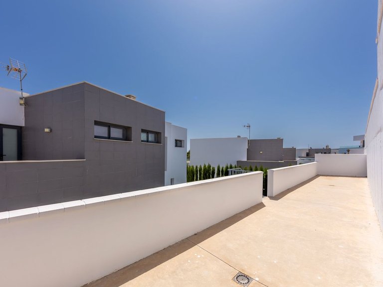 Villa for Sale in La Duquesa, Malaga 31