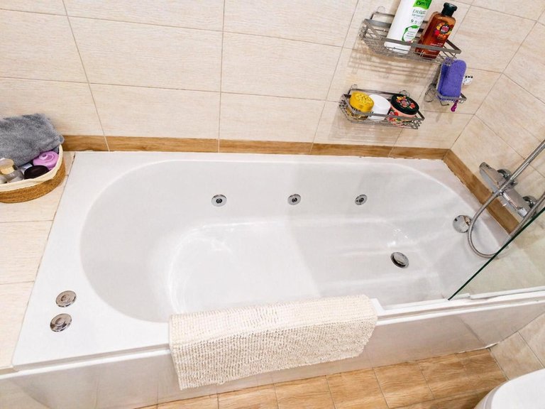 Apartment for Sale in Benalmadena Costa, Malaga 17