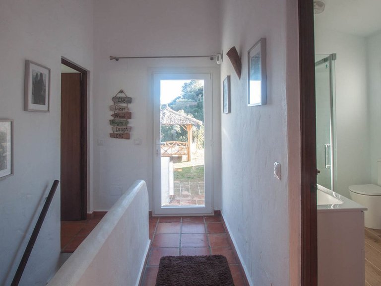 Villa for Sale in Casares, Malaga 20