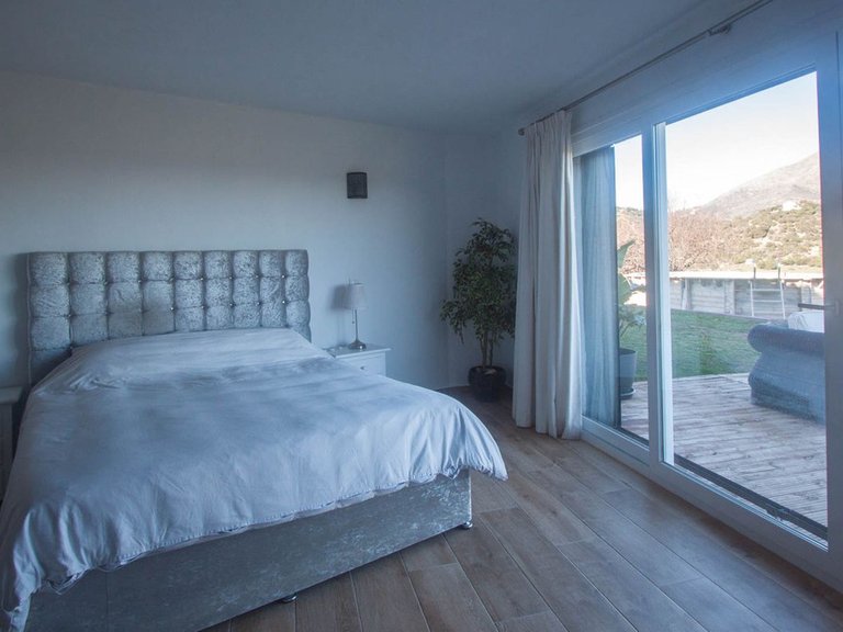 Villa for Sale in Casares, Malaga 27