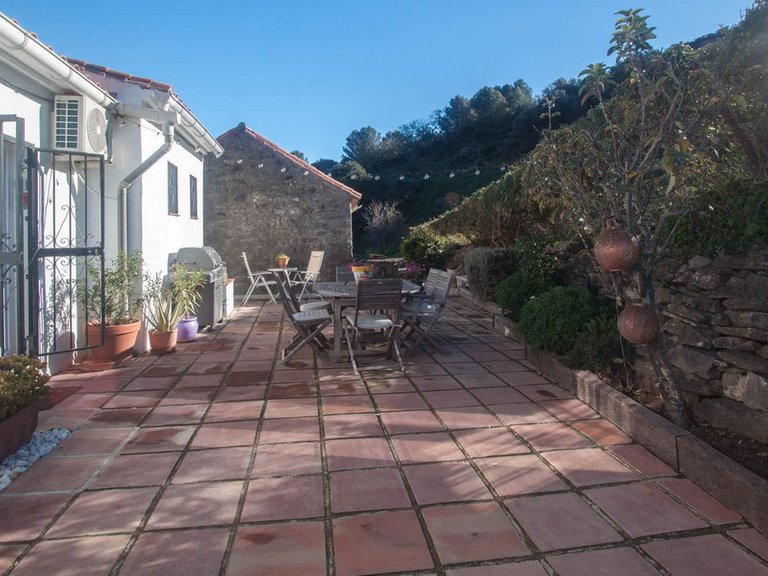 Villa for Sale in Casares, Malaga 41