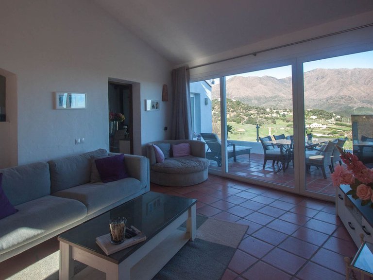 Villa for Sale in Casares, Malaga 7