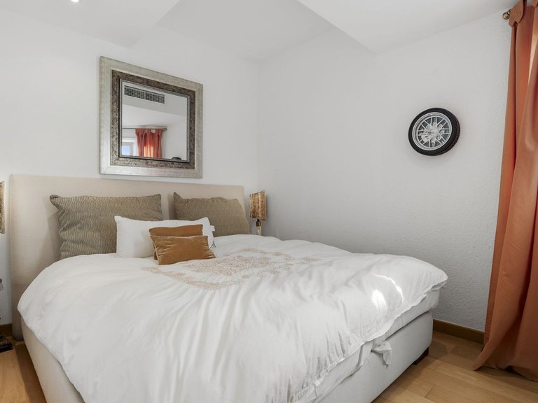 Apartment for Sale in Puerto Banús, Malaga 10