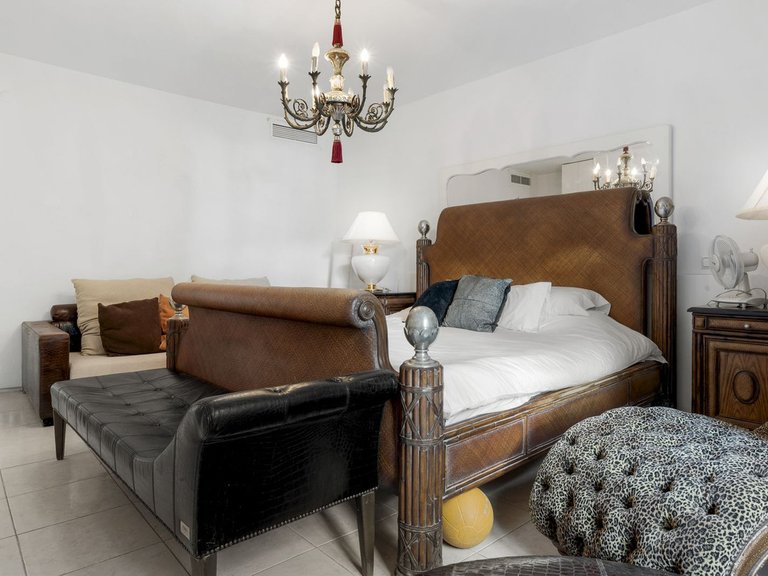 Apartment for Sale in Puerto Banús, Malaga 15