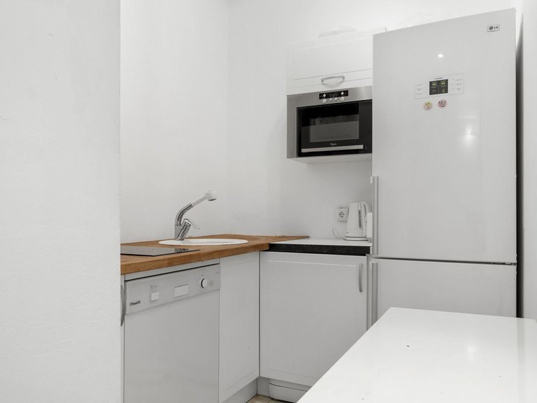 Apartment for Sale in Puerto Banús, Malaga 9